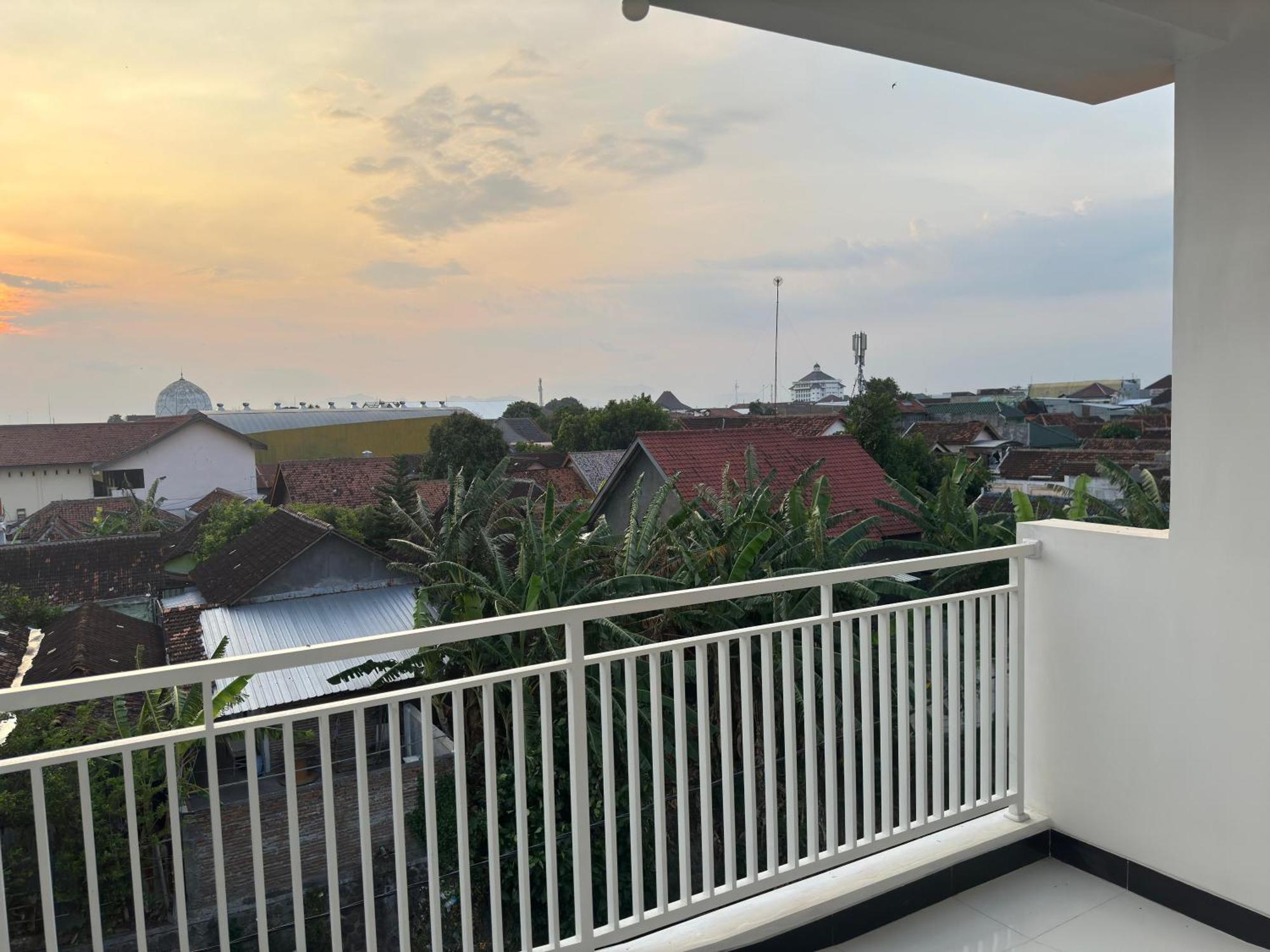 Han Gang Syariah Ponorogo Eksteriør bilde